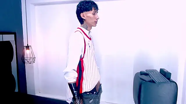 Daniel delux  online show from November 14, 1:12 pm