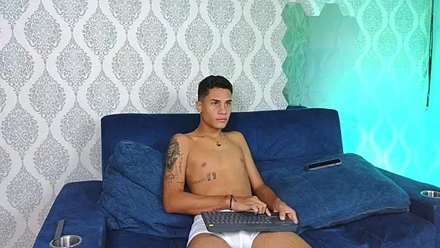 Twink davidxx online show from September 28, 7:56 pm