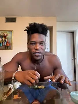 MrDaddyBlackNi9e online show from September 25, 2:05 pm