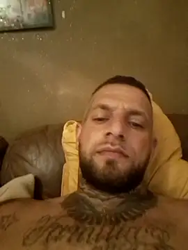 Danielxxxbbn online show from September 22, 11:26 pm