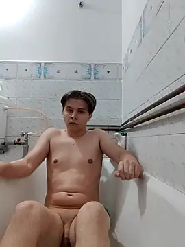 frognippleboy online show from April 7, 12:49 pm