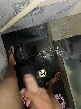 ooMiguel17CM online show from February 19, 2:41 am