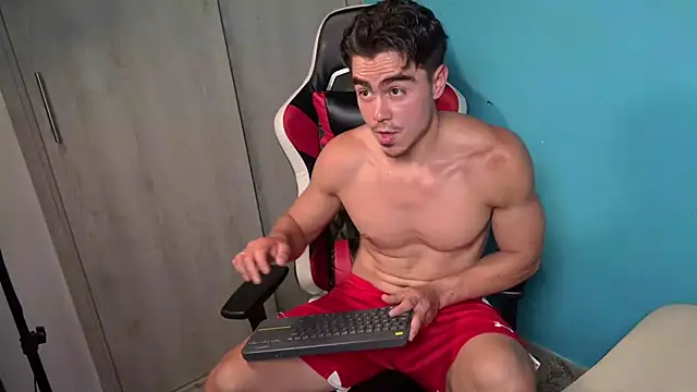 thiagocardona online show from September 27, 10:40 pm