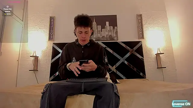 iammariano online show from October 8, 3:44 am