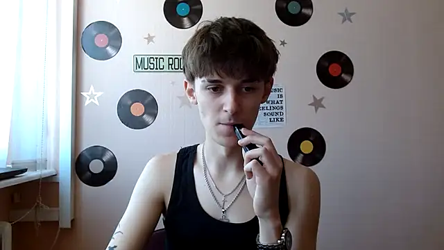 Hoot Dude  online show from October 12, 11:15 am