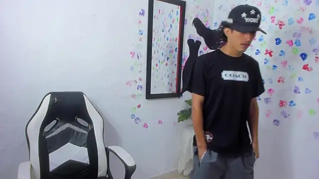 Kingnumb  online show from October 2, 5:28 pm