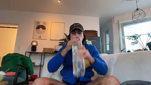 Passion-Frucht online show from October 27, 3:36 pm