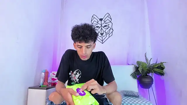 josesweet  online show from November 15, 10:01 pm