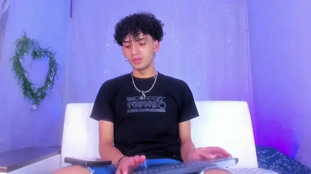 josesweet  online show from October 2, 7:29 pm