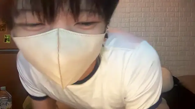 Snapshot of tora3220 chatting on September 30, 1:14 pm tora3220 online show from September 30, 1:14 pm