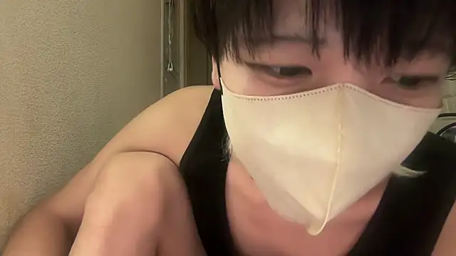 Snapshot of tora3220 chatting on October 5, 2:32 pm tora3220 online show from October 5, 2:32 pm