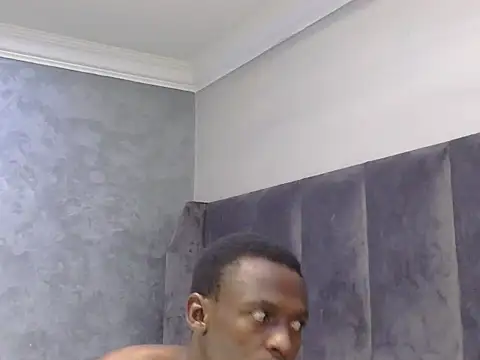 MthondoWeBananaX2 online show from November 6, 11:19 pm