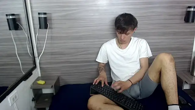 Jerom xx online show from October 6, 7:29 pm