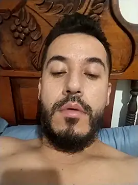Hotman199207 online show from May 9, 3:46 pm