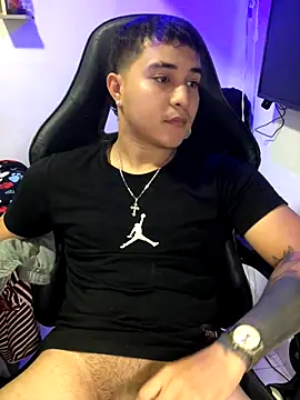 loki32men online show from October 8, 4:50 am