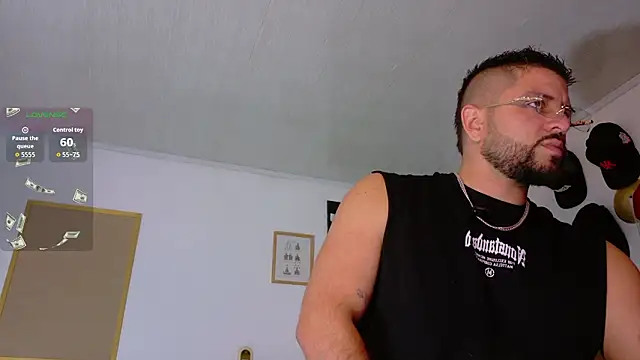 TomSloam online show from February 4, 5:35 am