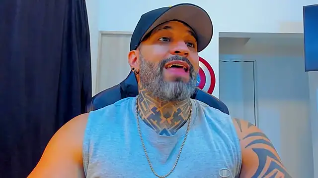 JoshRigby online show from February 17, 7:57 pm