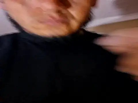 itsJrivera24 online show from November 18, 10:19 am