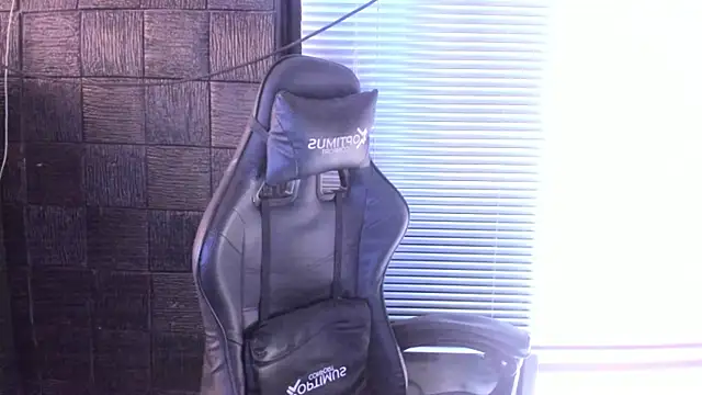 Miichaell Salvatore online show from October 3, 8:36 pm