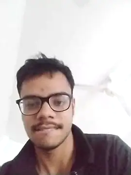 sexybobby13 online show from October 13, 9:15 am