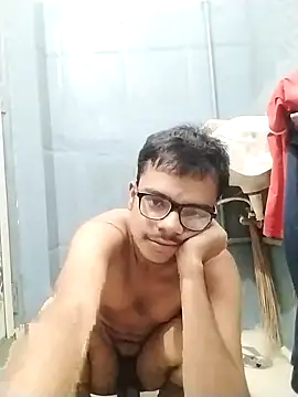 sexybobby13 online show from October 10, 9:14 am