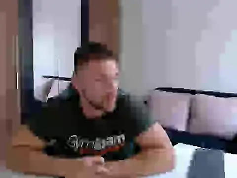 Snapshot of Darius_94 chatting on October 2, 1:59 pm Darius 94 online show from October 2, 1:59 pm