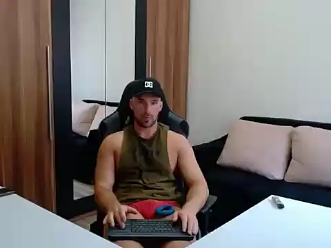Snapshot of Darius_94 chatting on September 29, 3:08 pm Darius 94 online show from September 29, 3:08 pm