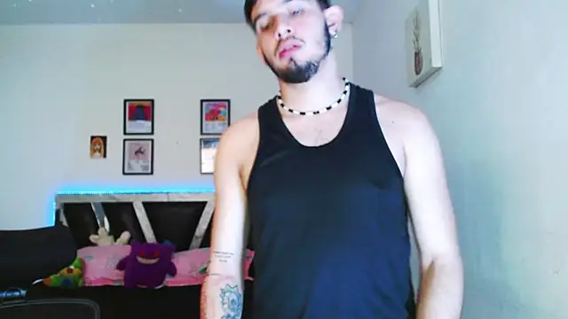 Sebasxxl12 online show from April 23, 3:22 am