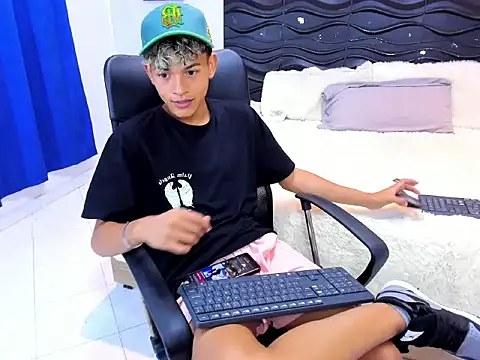 Sammy Millers online show from November 17, 5:38 pm