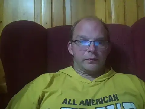 Snapshot of Rado2812 chatting on October 1, 4:33 pm Rado2812 online show from October 1, 4:33 pm