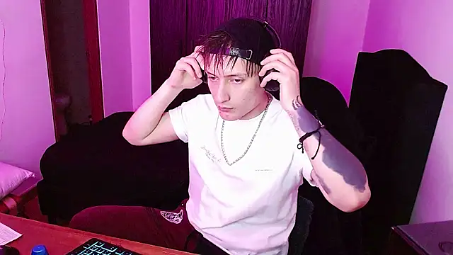 Vlad Core online show from October 1, 9:08 pm