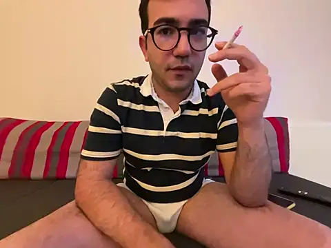 xochipilliii online show from September 29, 3:41 pm