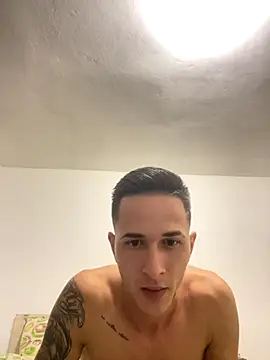 adonis0892 online show from October 1, 6:56 pm