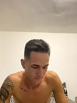 adonis0892 online show from October 6, 7:18 pm