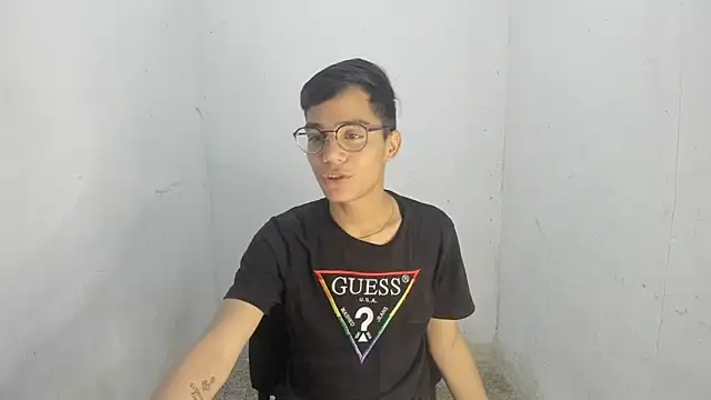 Deivi colins 23 online show from November 23, 8:42 pm