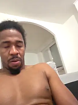 cracha online show from October 28, 11:40 pm