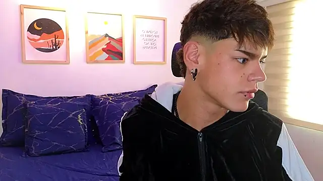 kevienmiet online show from October 19, 12:08 pm