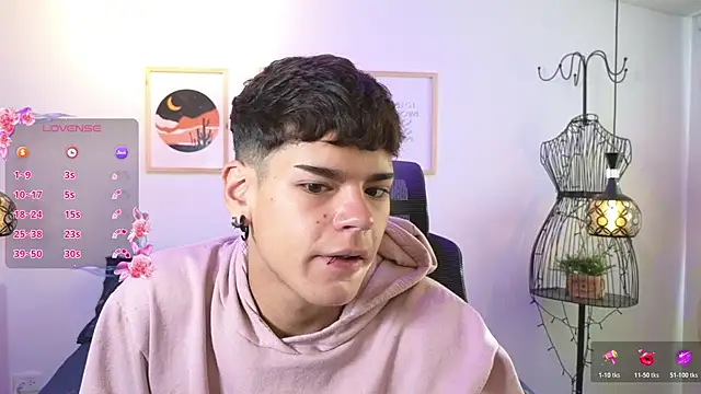 kevienmiet online show from October 24, 11:56 am