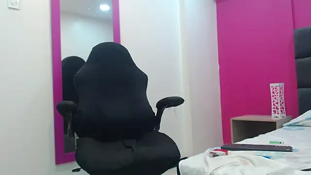 Juan FelipeX01 online show from October 12, 4:23 pm