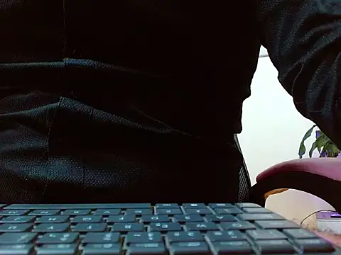 mathewv  online show from October 24, 11:28 pm