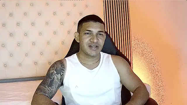 venedic bull online show from October 10, 4:45 pm