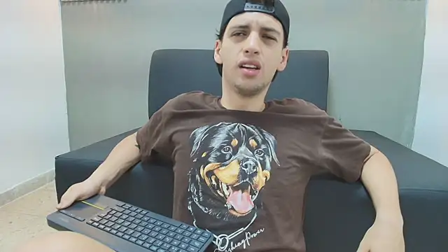 ISRAEL GRAY online show from October 5, 12:14 am