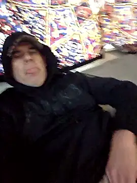 DeeBestEver online show from November 11, 4:01 pm