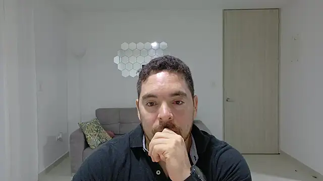 Dr Evans online show from October 2, 3:21 am
