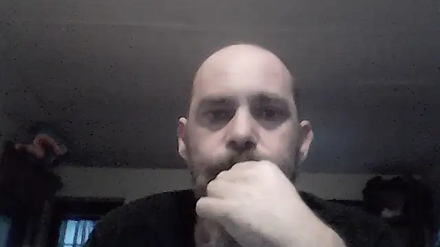 crazyheratic8 online show from March 25, 12:36 am