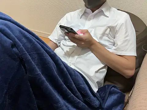 Ryunosukesuke online show from November 21, 3:44 pm