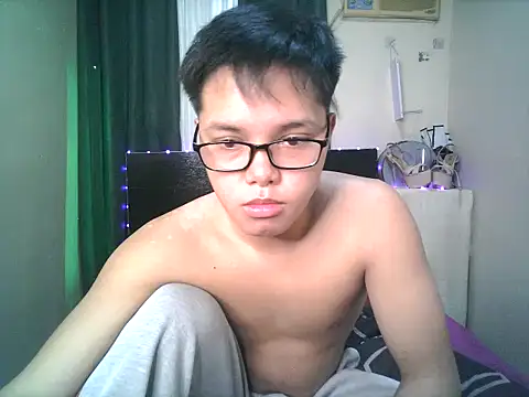 hot babyboy26 online show from October 17, 5:11 am