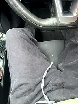 ayrtonmen online show from October 22, 1:26 pm