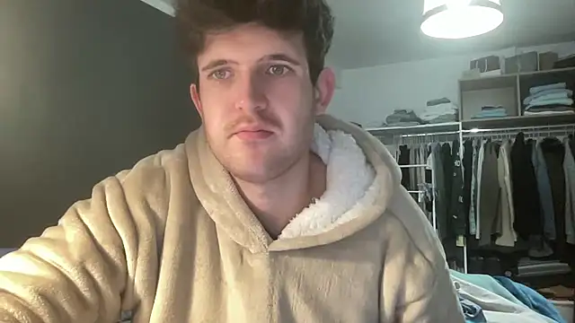 VersaGoo online show from February 10, 8:08 am