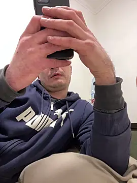 viktor1992-1-1 online show from February 16, 6:17 pm